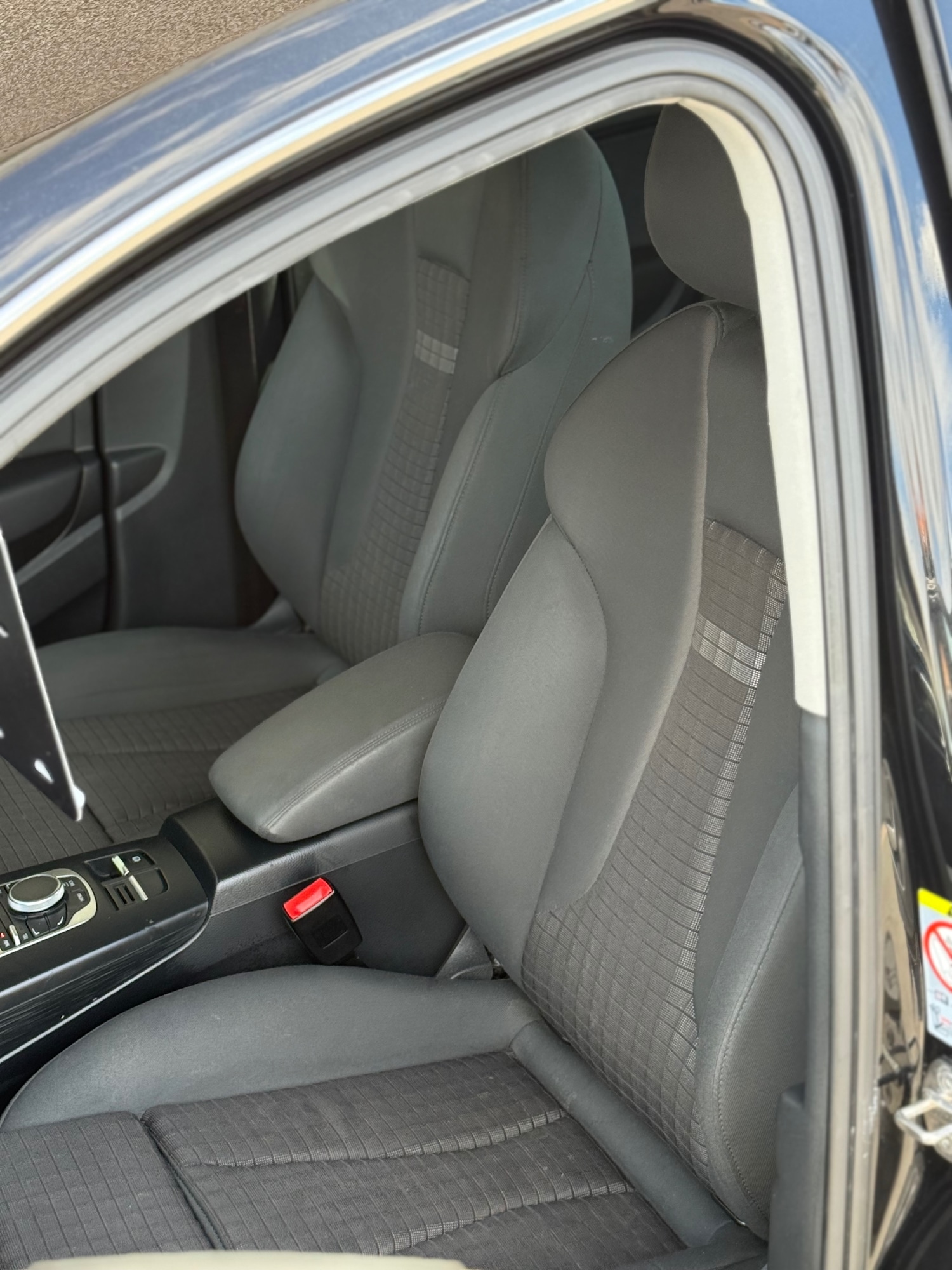 Used Audi A3 2014 for sale - 76030882: Photo 9