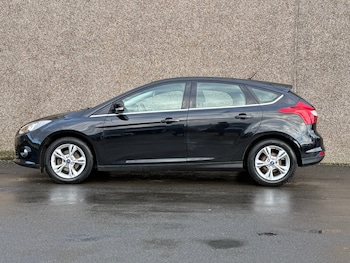 Used Ford Focus 2011 for sale - 77848872: Photo