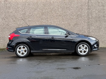 Used Ford Focus 2011 for sale - 77848872: Photo
