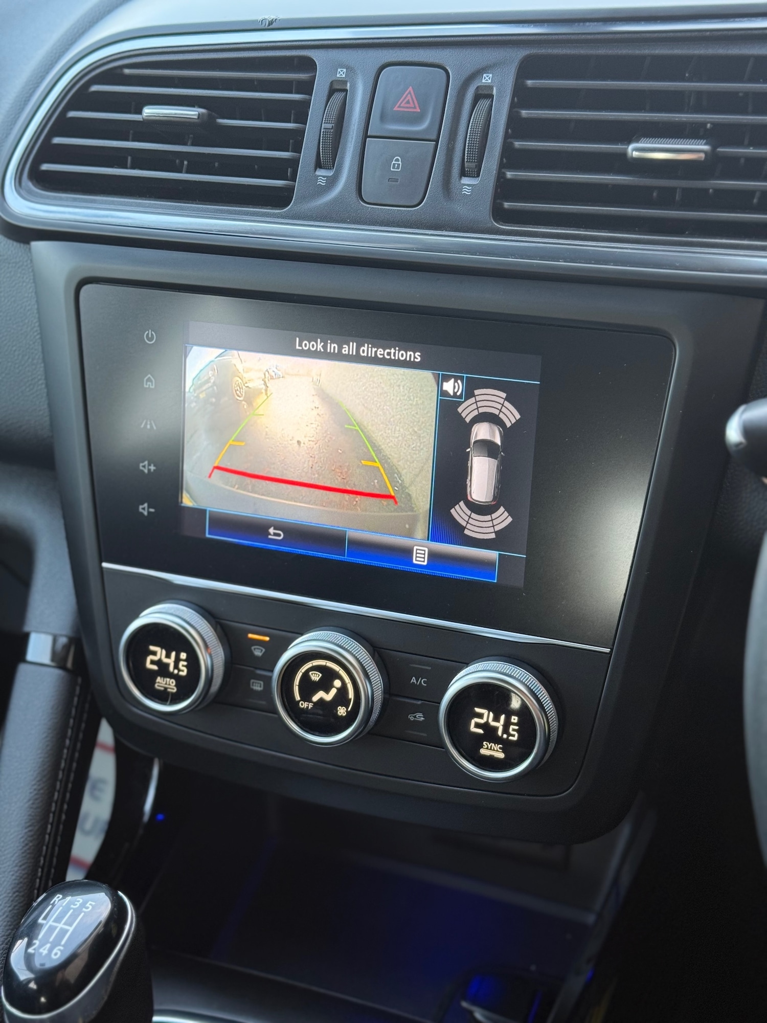 Used Renault Kadjar 2019 for sale - 77357231: Photo 10