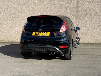 Used Ford Fiesta 2017 for sale - 77796814: Photo