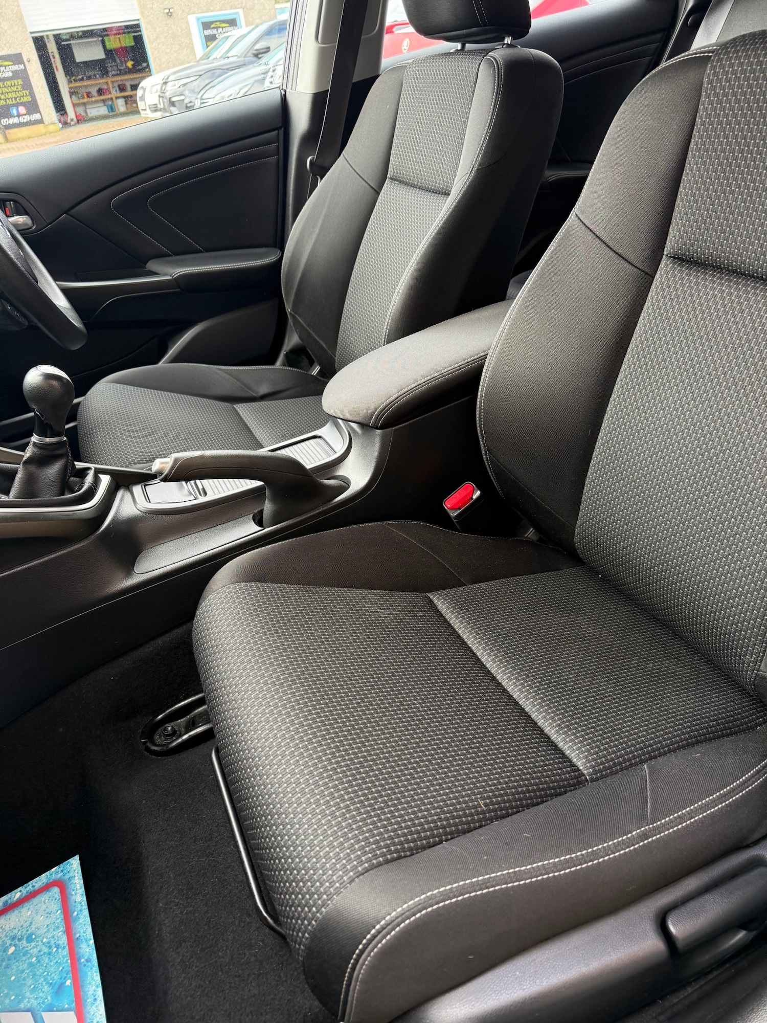 Used Honda Civic 2015 for sale - 77802848: Photo 11