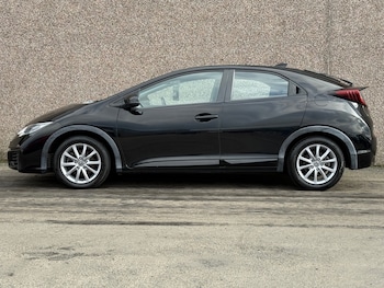 Used Honda Civic 2015 for sale - 77802848: Photo