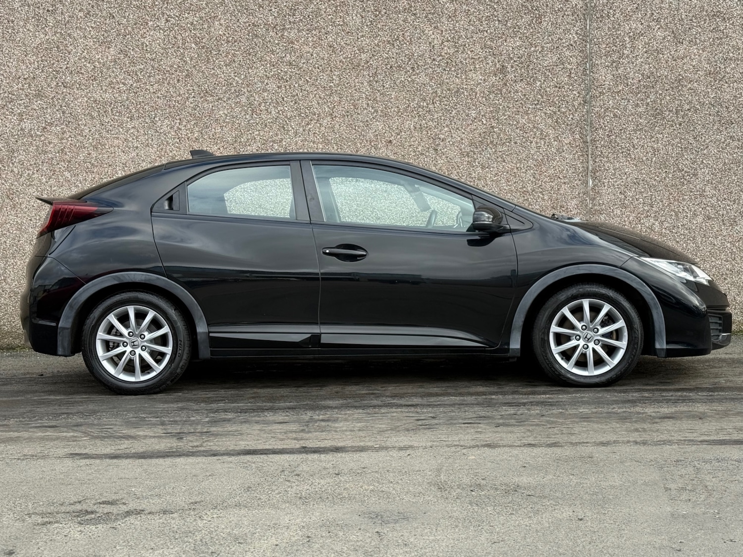 Used Honda Civic 2015 for sale - 77802848: Photo 4