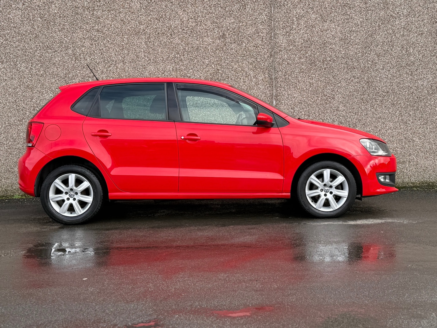 Used Volkswagen Polo 2013 for sale - 77720577: Photo 4