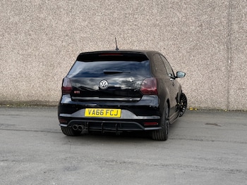 Used Volkswagen Polo 2016 for sale - 78213732: Photo