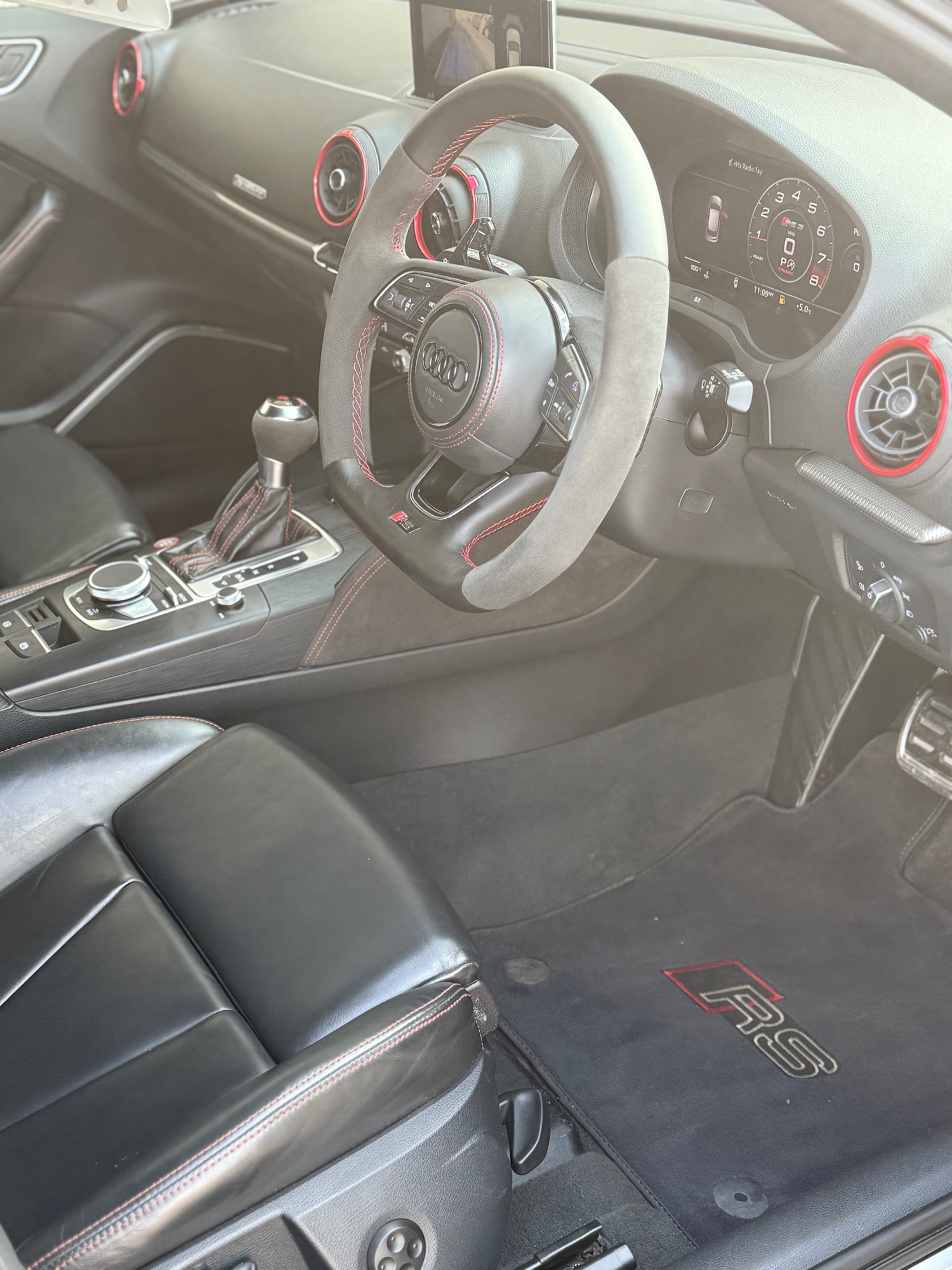 Used Audi RS3 2017 for sale - 78213756: Photo 9