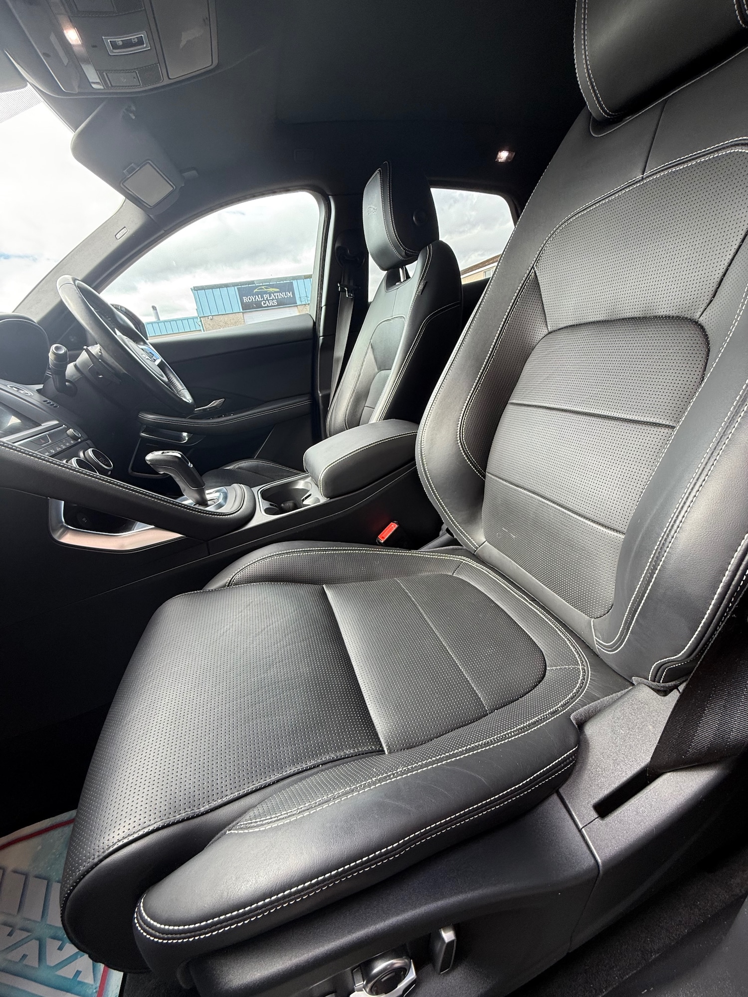 Used Jaguar E-Pace 2018 for sale - 78213733: Photo 12