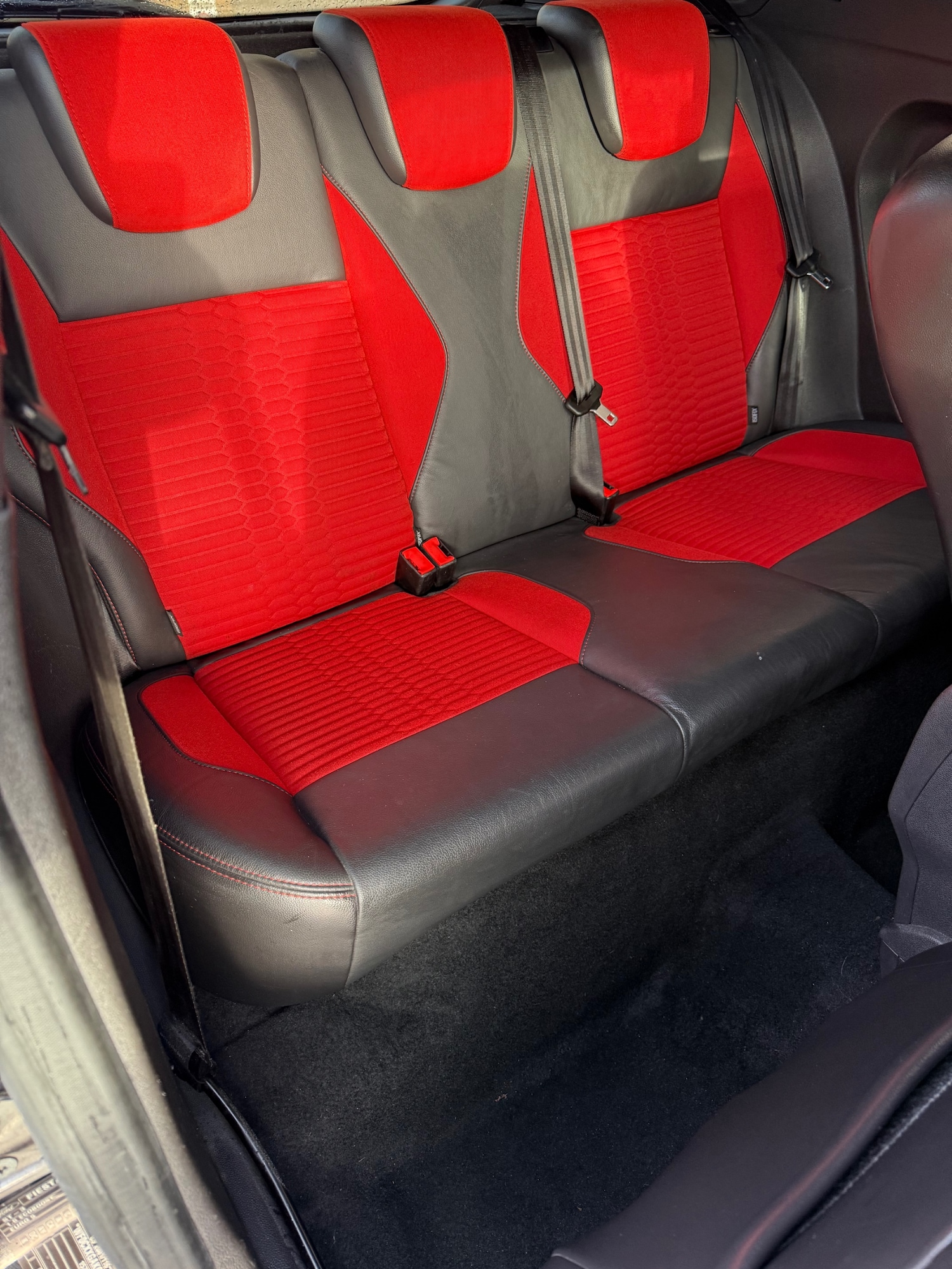 Used Ford Fiesta 2014 for sale - 76794791: Photo 9