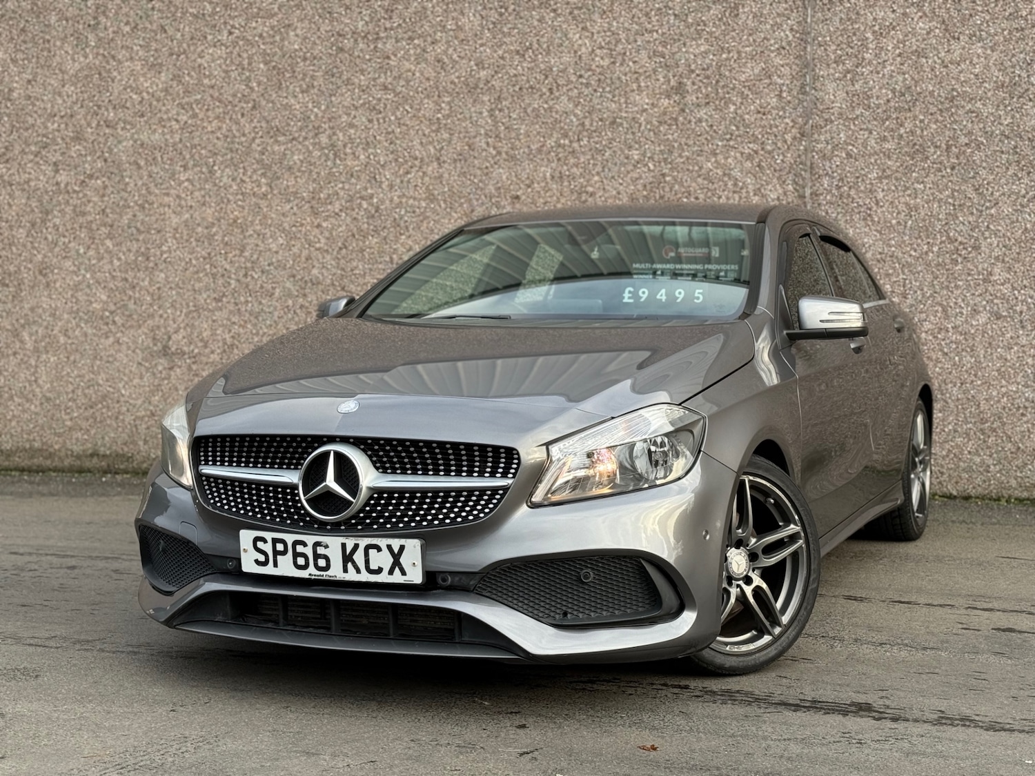 Used Mercedes-Benz A-Class 2016 for sale - 76906124: Photo 1