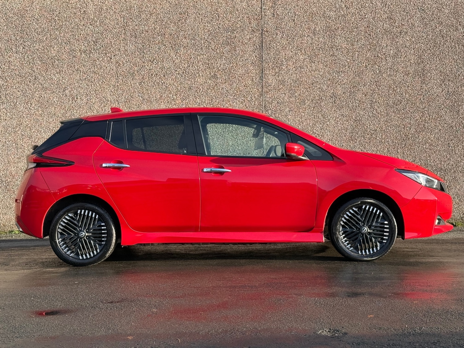 Used Nissan Leaf 2022 for sale - 76963738: Photo 4