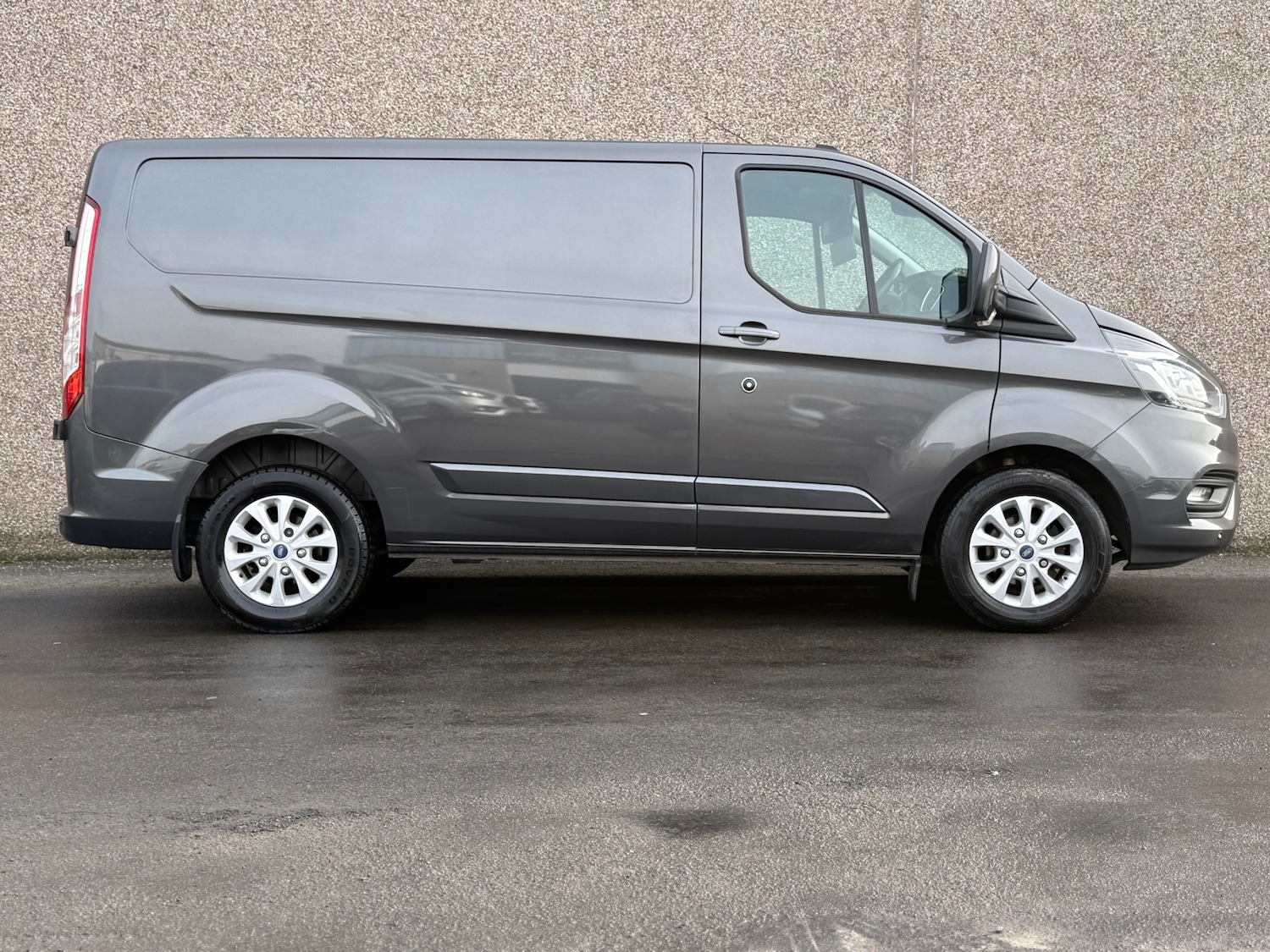Used Ford Transit Custom 2021 for sale - 77762422: Photo 4