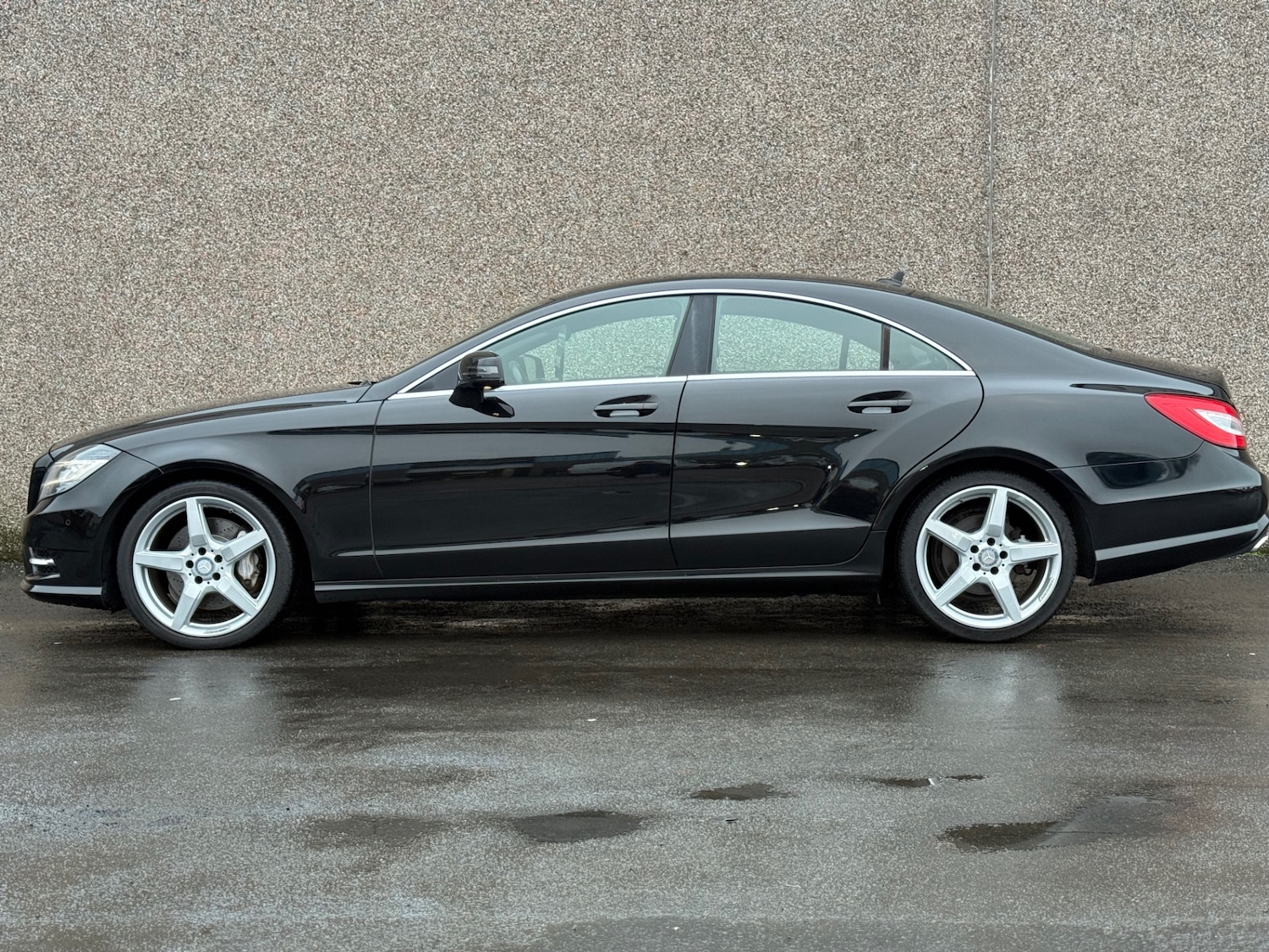 Used Mercedes-Benz CLS 2014 for sale - 77478260: Photo 2