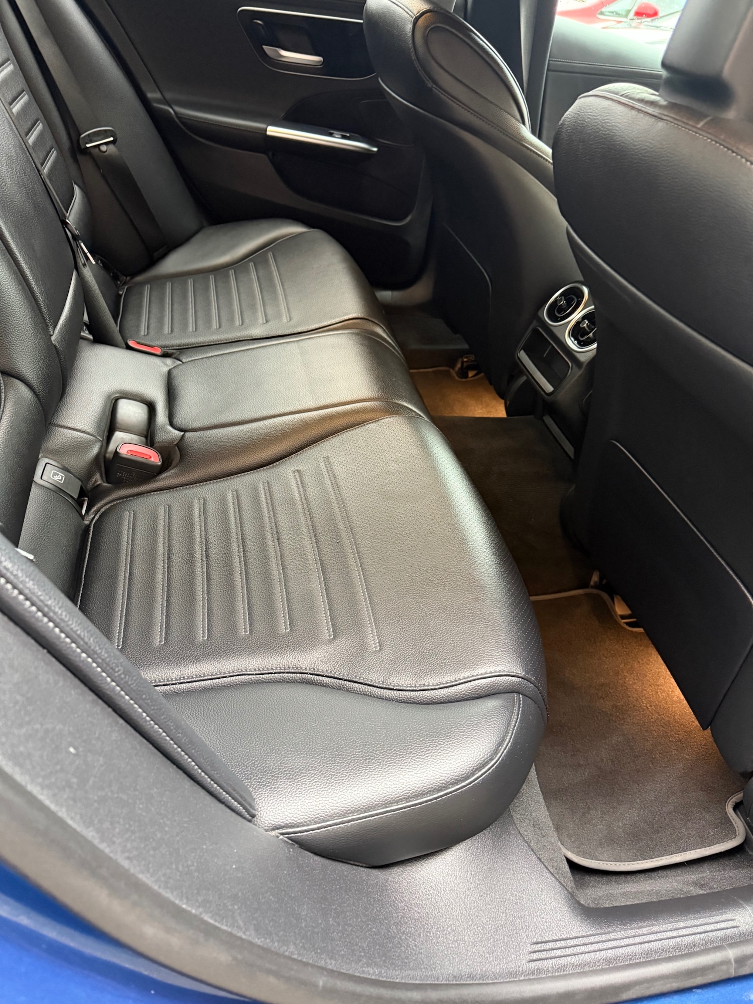 Used Mercedes-Benz C Class 2023 for sale - 77848881: Photo 10