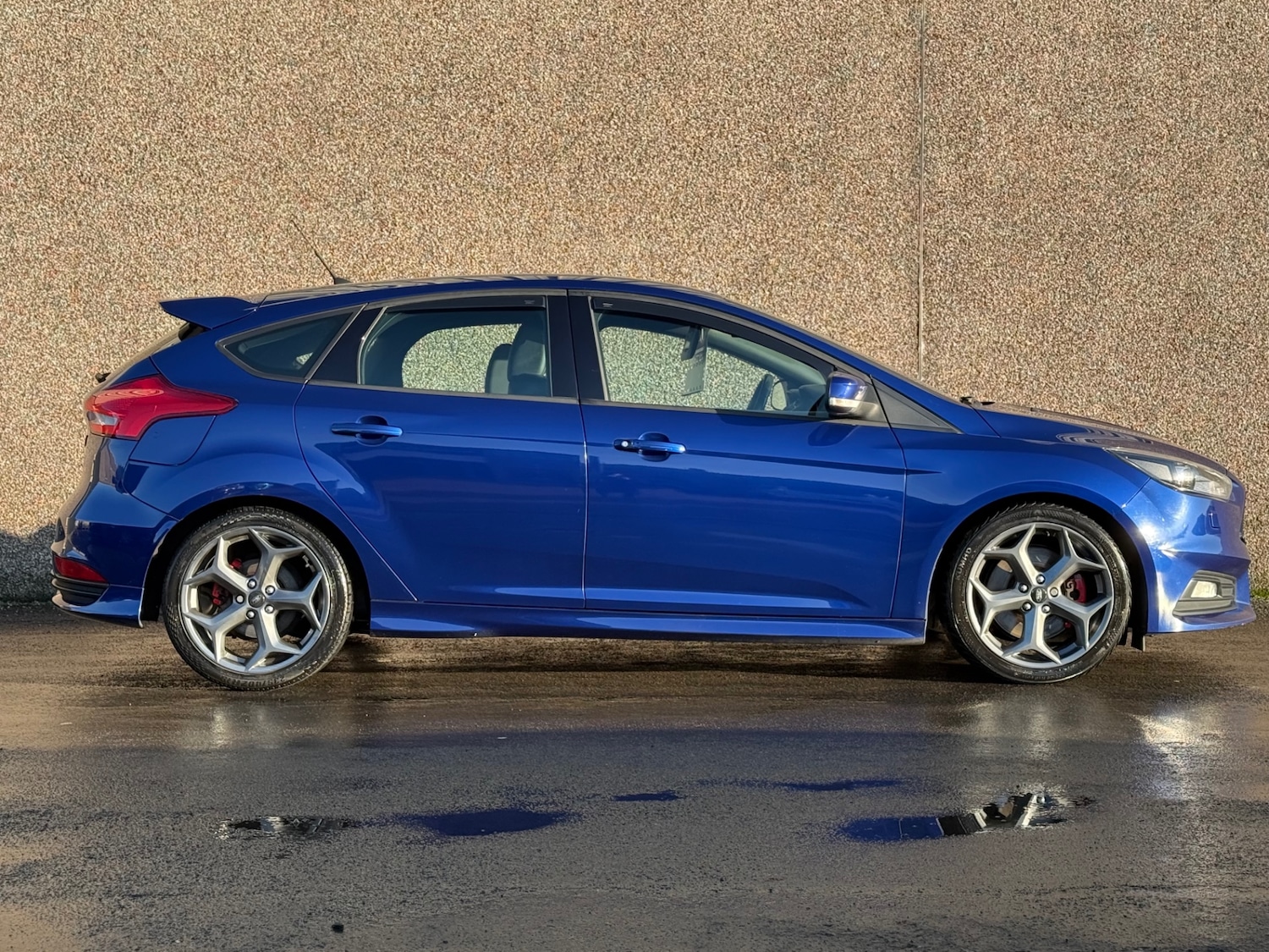 Used Ford Focus 2016 for sale - 77014997: Photo 4