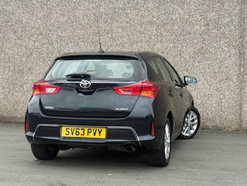 Used Toyota Auris 2013 for sale - 79173179: Photo