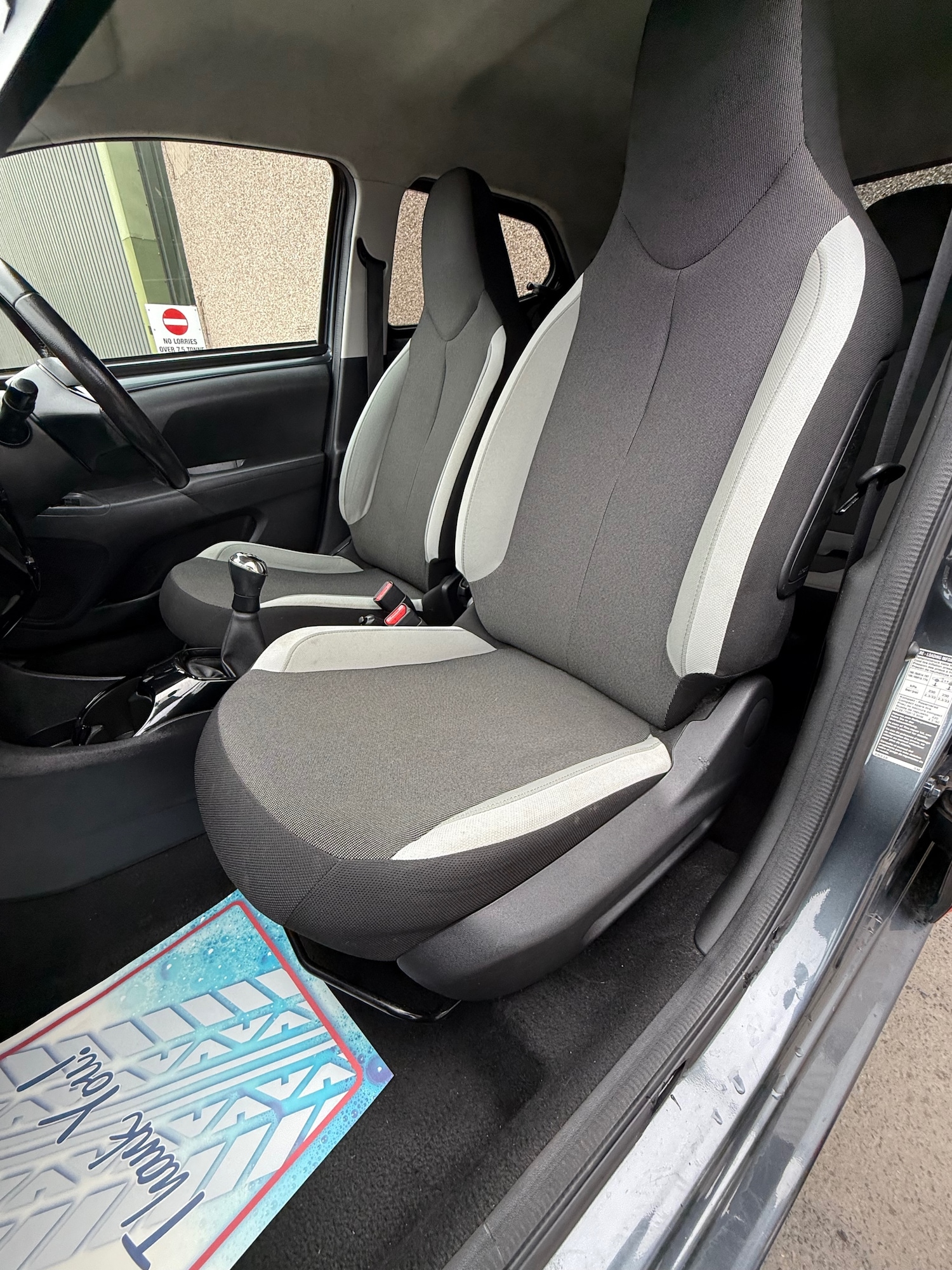 Used Toyota AYGO 2017 for sale - 78001342: Photo 10