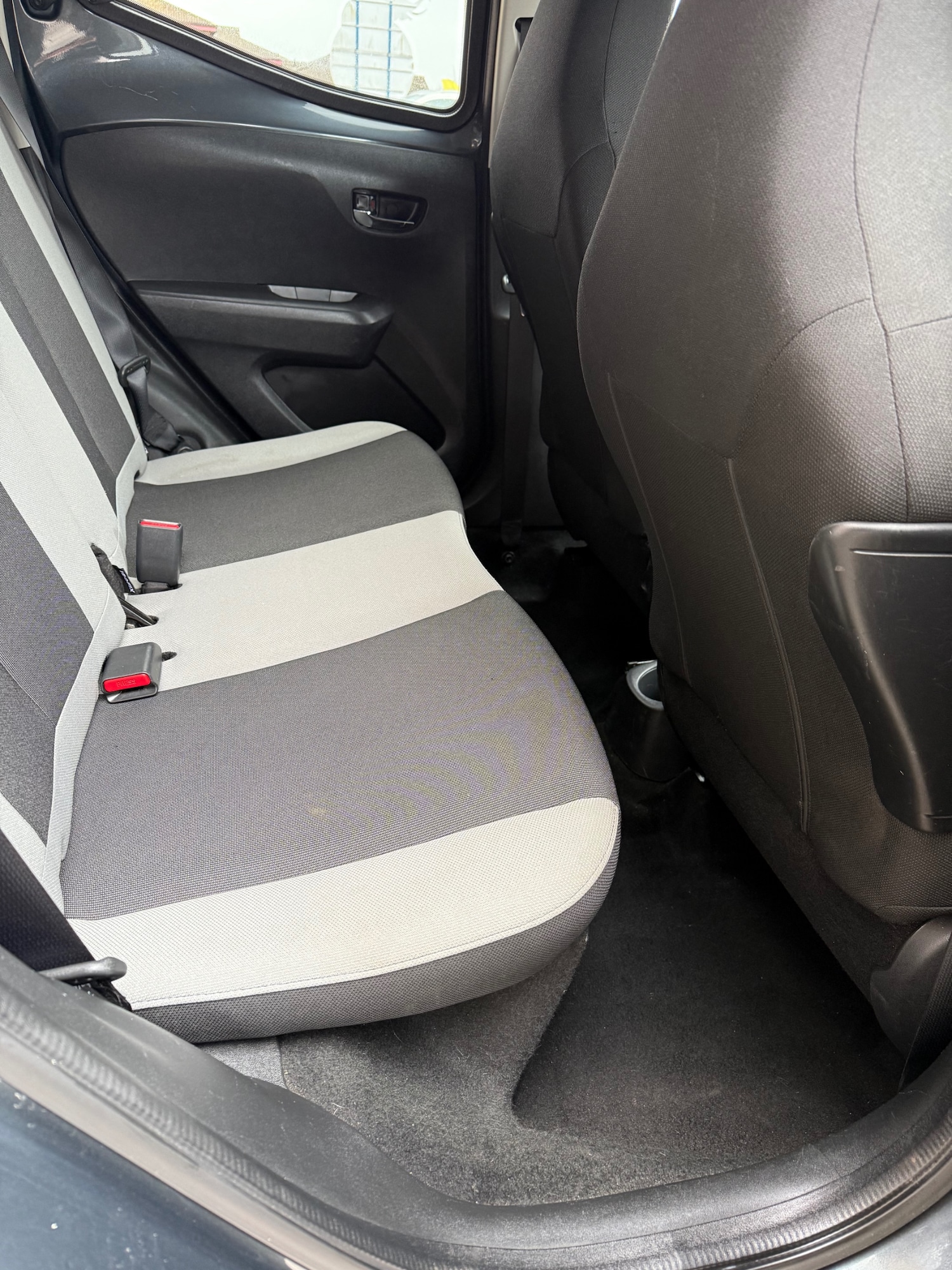 Used Toyota AYGO 2017 for sale - 78001342: Photo 8