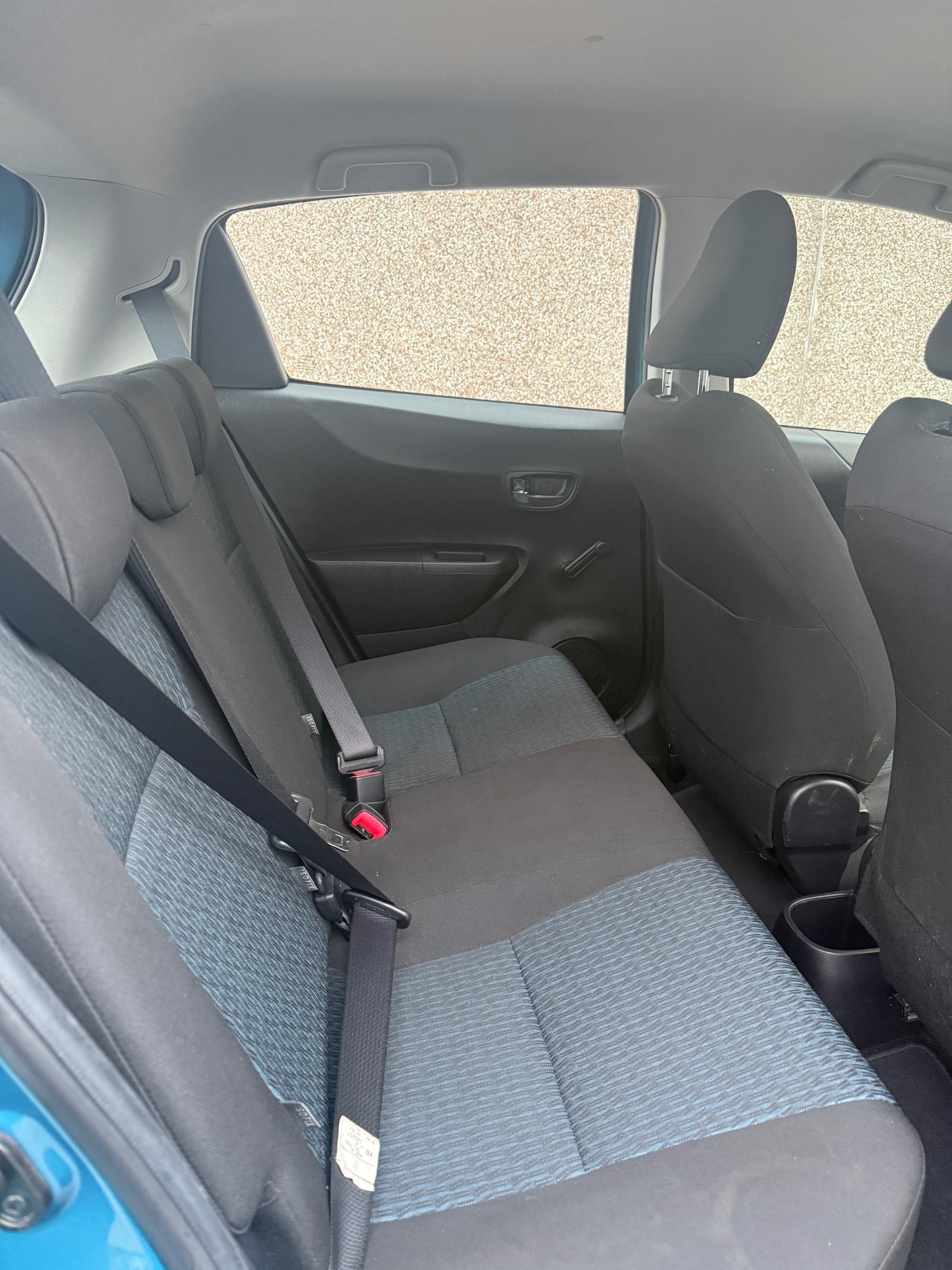 Used Toyota Yaris 2013 for sale - 77053775: Photo 8