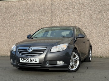 Vauxhall - Insignia