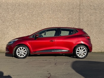 Used Renault Clio 2018 for sale - 77796825: Photo