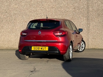 Used Renault Clio 2018 for sale - 77796825: Photo