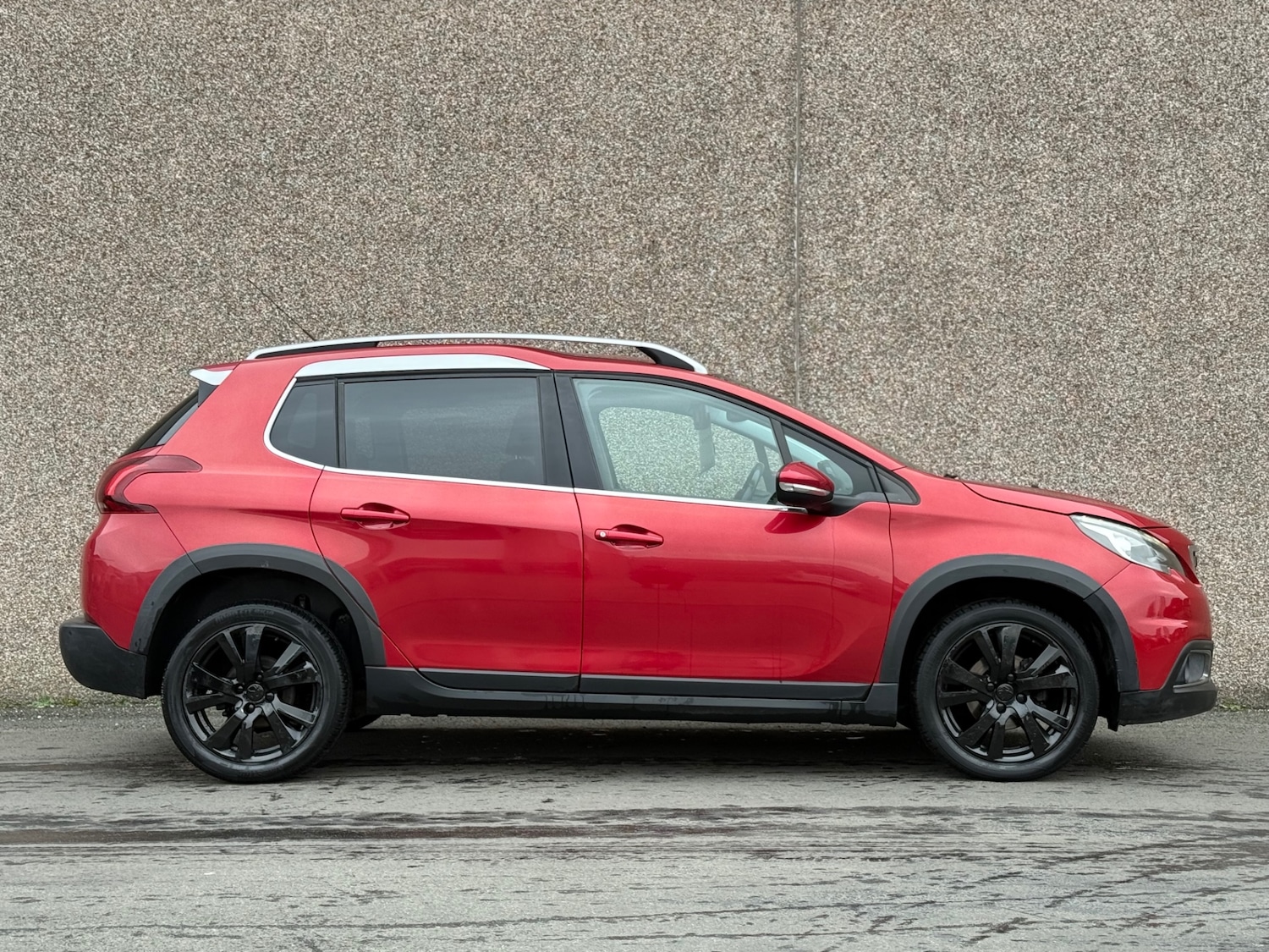 Used Peugeot 2008 2016 for sale - 76255289: Photo 4