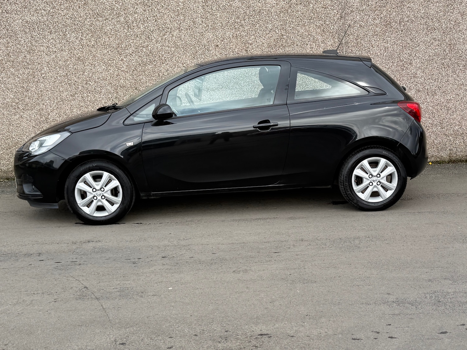 Used Vauxhall Corsa 2017 for sale - 78213764: Photo 3