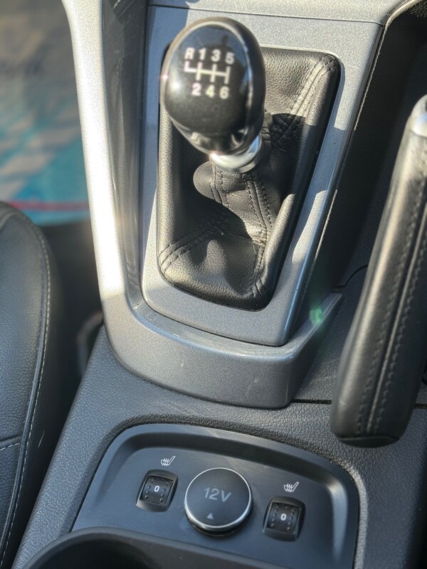Used Ford Focus 2013 for sale - 76027098: Photo 10