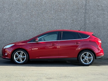 Used Ford Focus 2013 for sale - 76027098: Photo 4