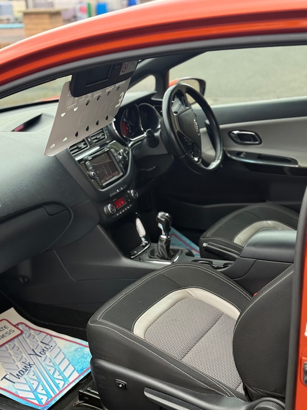 Used Kia Pro Ceed 2014 for sale - 76208672: Photo 8