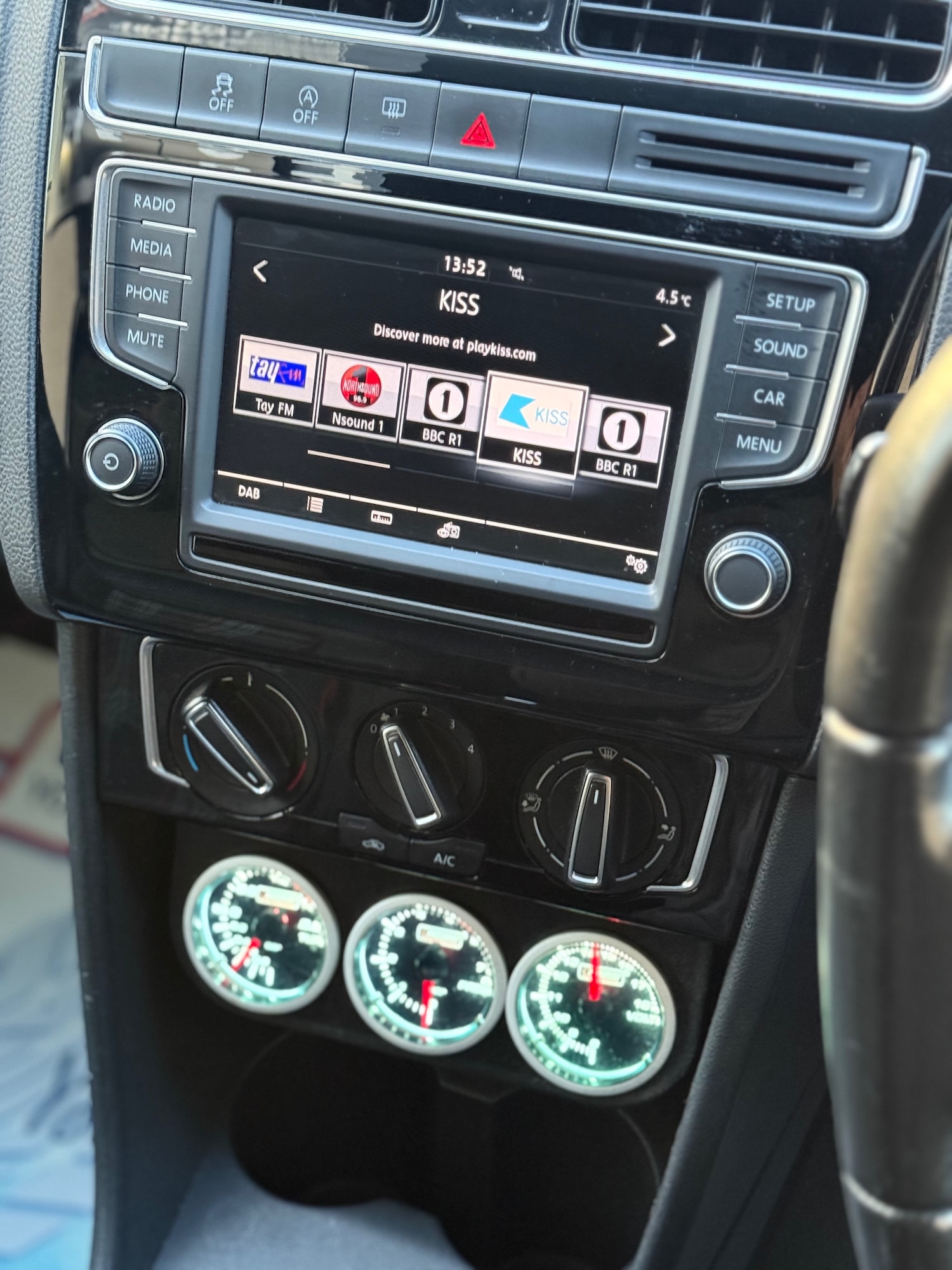 Used Volkswagen Polo 2016 for sale - 76837500: Photo 11