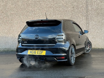 Used Volkswagen Polo 2016 for sale - 76837500: Photo