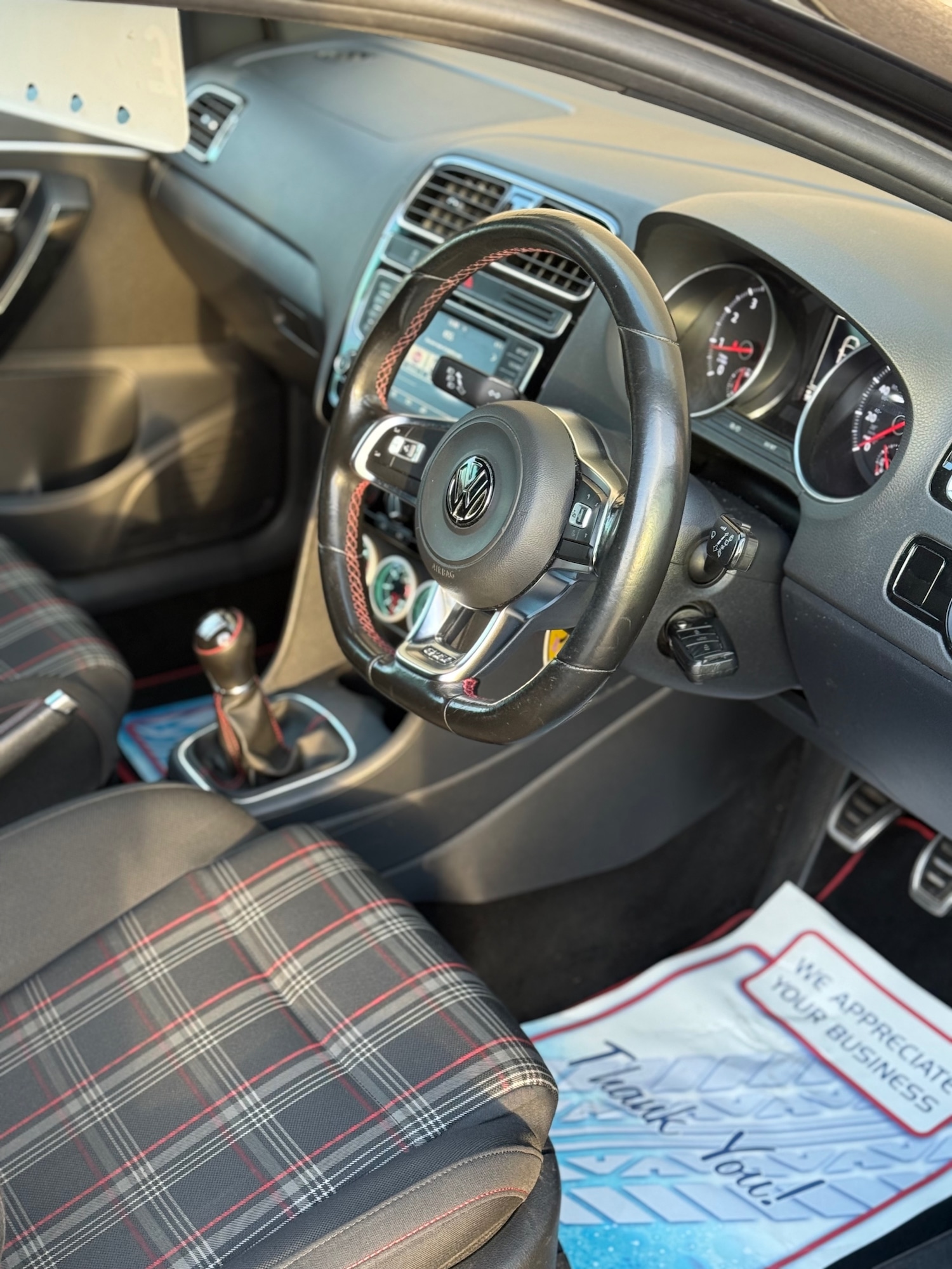 Used Volkswagen Polo 2016 for sale - 76837500: Photo 7