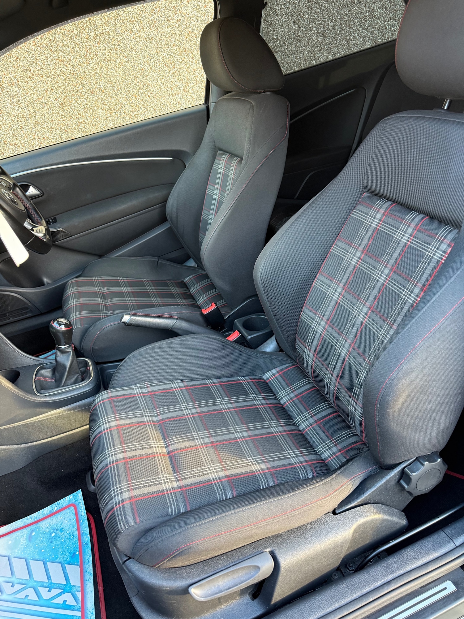 Used Volkswagen Polo 2016 for sale - 76837500: Photo 9