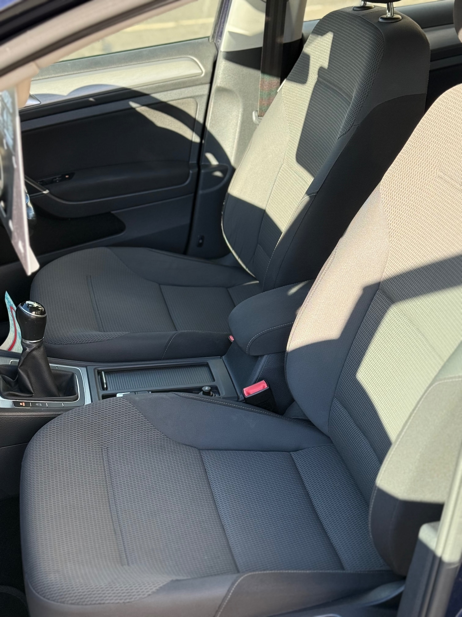 Used Volkswagen Golf 2014 for sale - 76378807: Photo 11