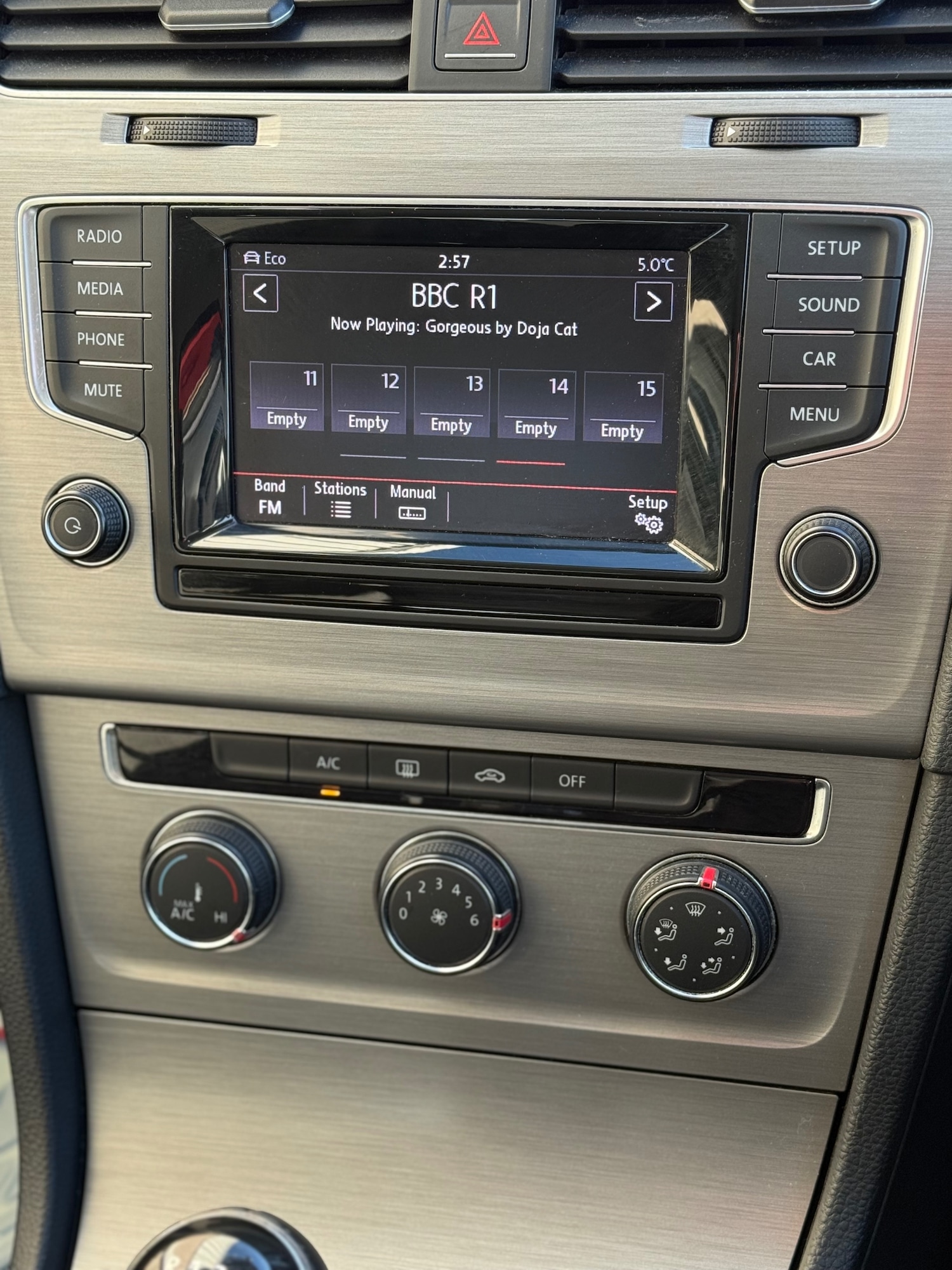 Used Volkswagen Golf 2014 for sale - 76378807: Photo 8