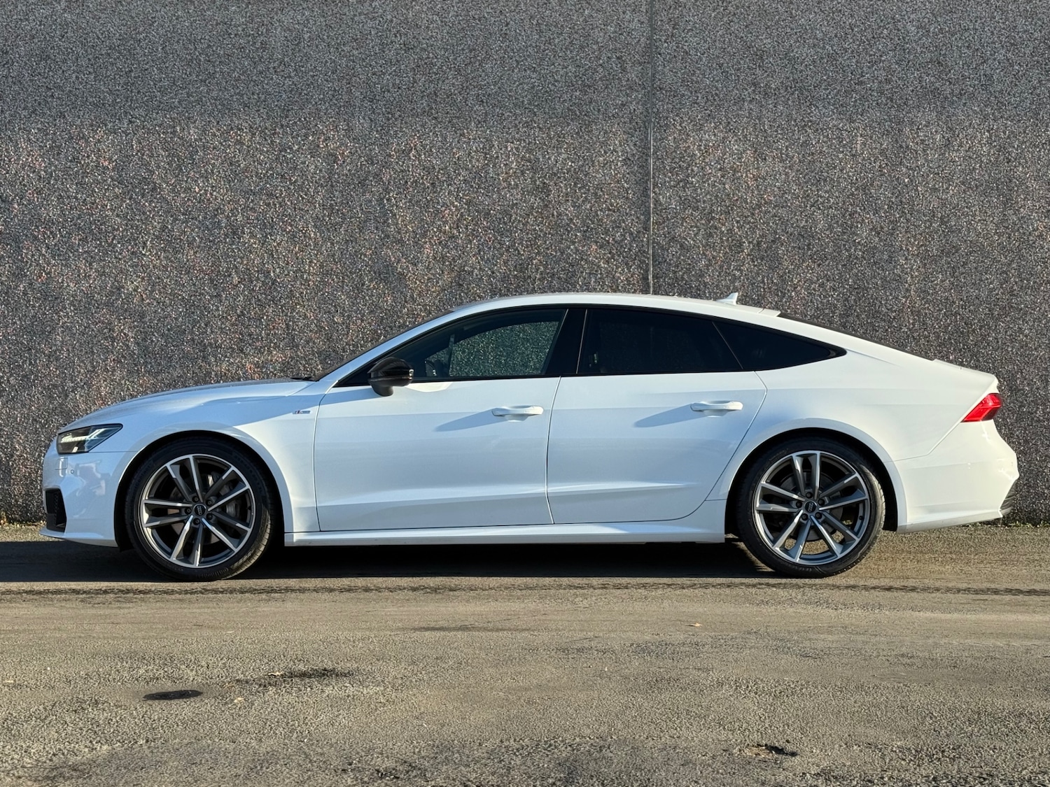 Used Audi A7 2020 for sale - 76638050: Photo 2