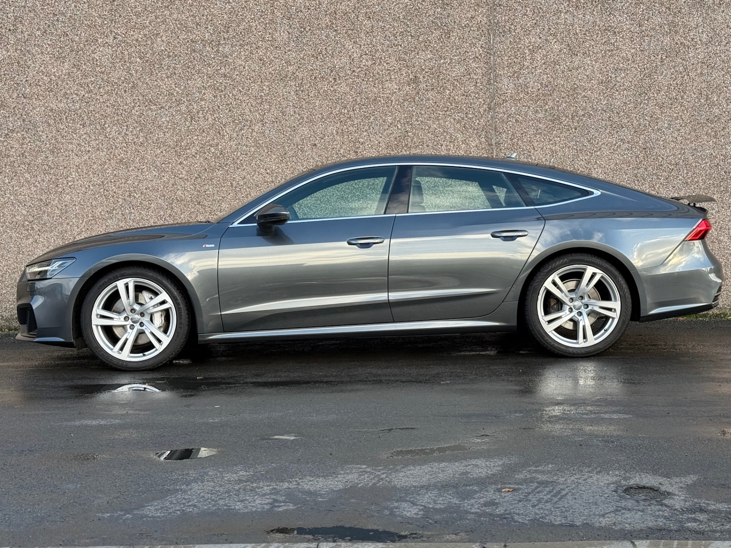 Used Audi A7 2019 for sale - 76682716: Photo 2