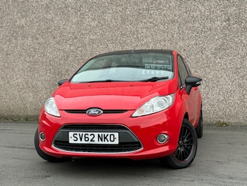 2012 (62) - 1.25 Zetec 3dr [82]