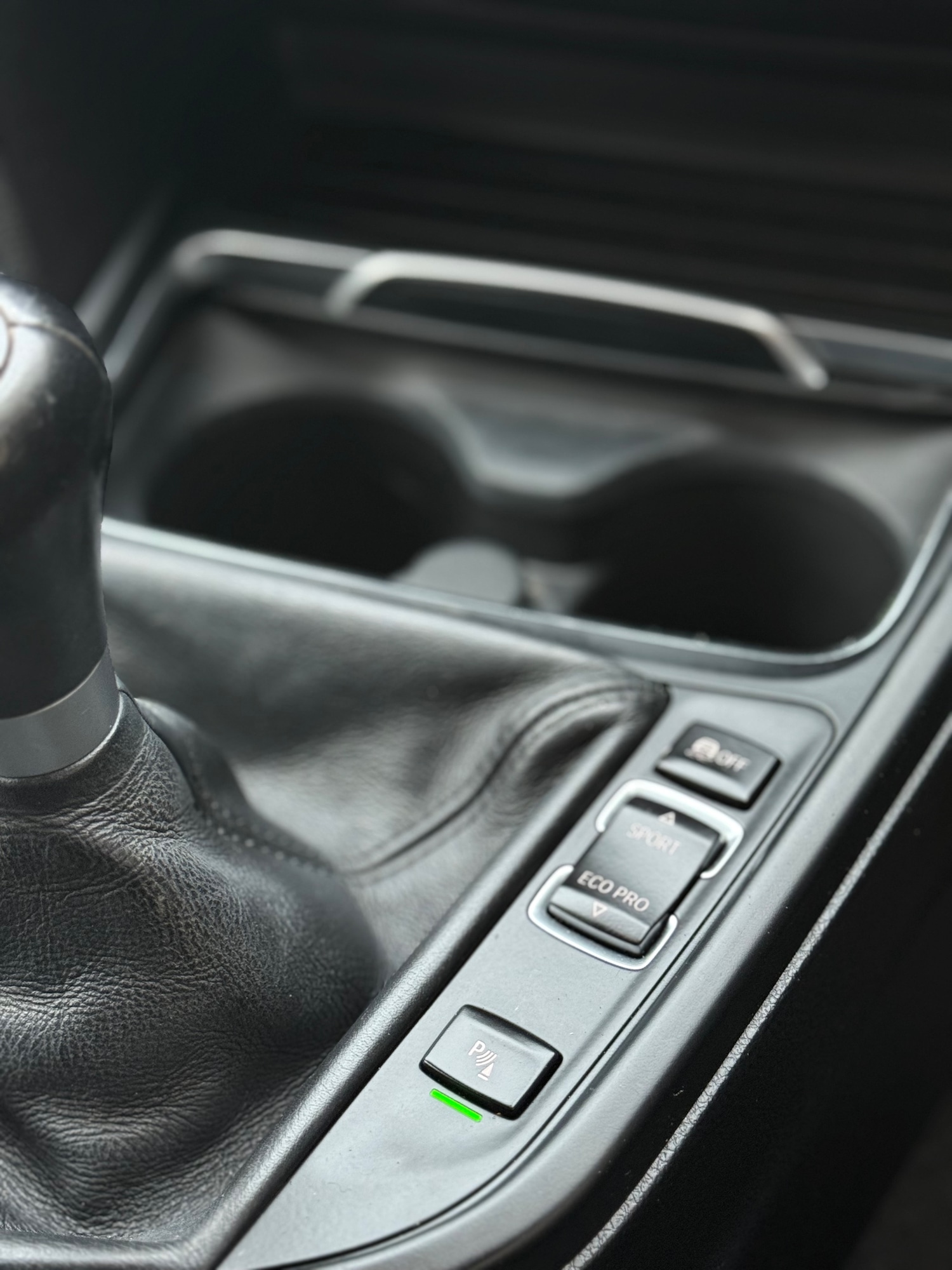 Used BMW 3 Series 2015 for sale - 76921531: Photo 12