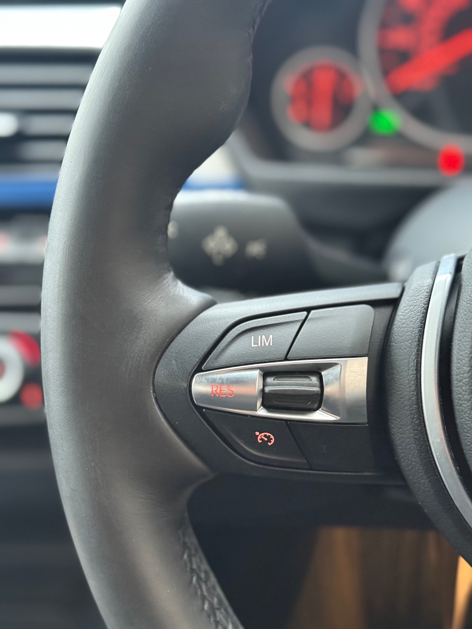 Used BMW 3 Series 2015 for sale - 76921531: Photo 13