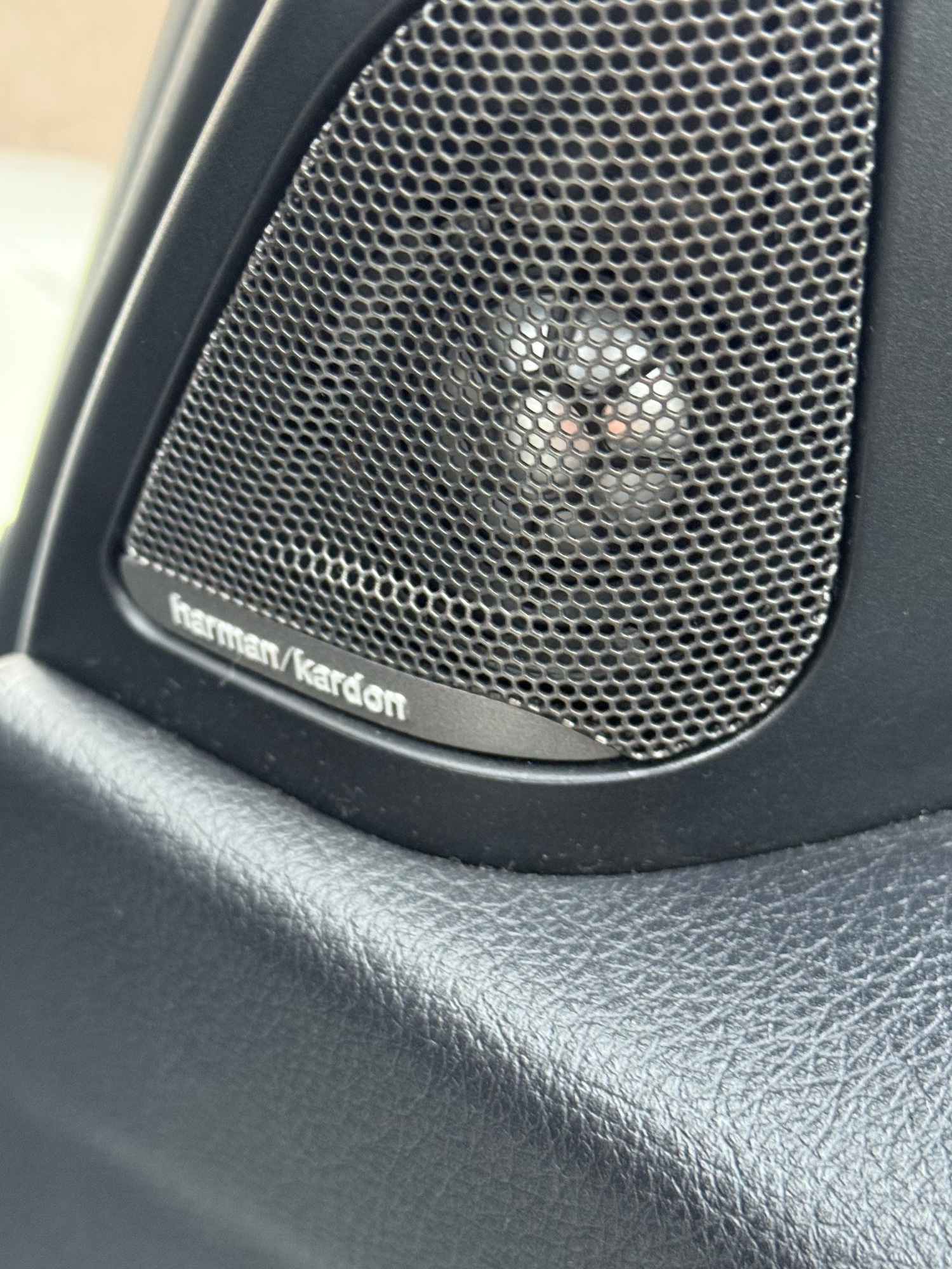 Used BMW 3 Series 2015 for sale - 76921531: Photo 9