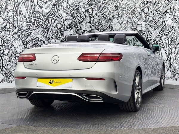 Used Mercedes-Benz E-Class 2020 for sale - 75502740: Photo 11