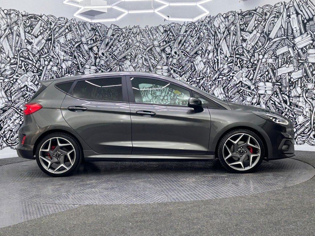 Used Ford Fiesta 2018 for sale - 75998523: Photo 14