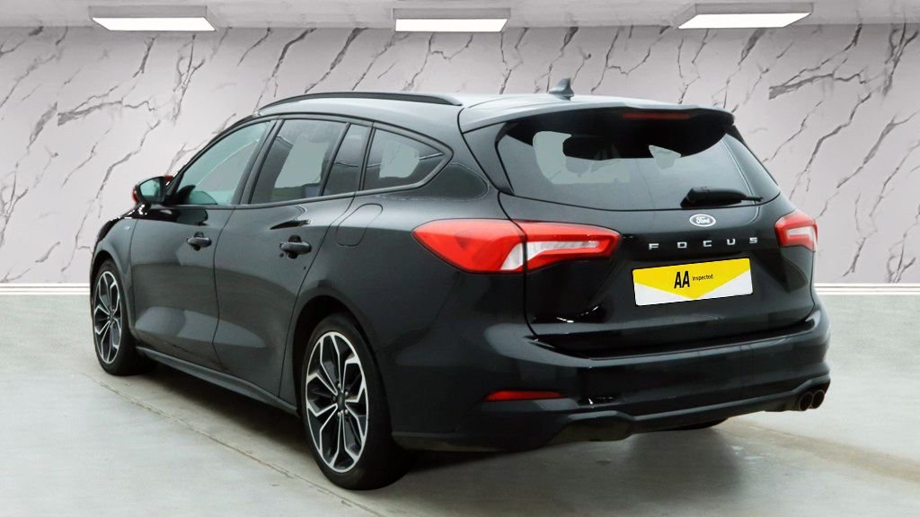 Used Ford Focus 2021 for sale - 77059629: Photo 4