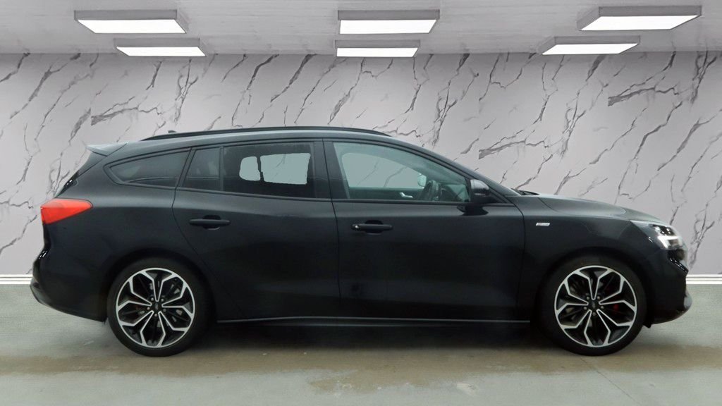 Used Ford Focus 2021 for sale - 77059629: Photo 6