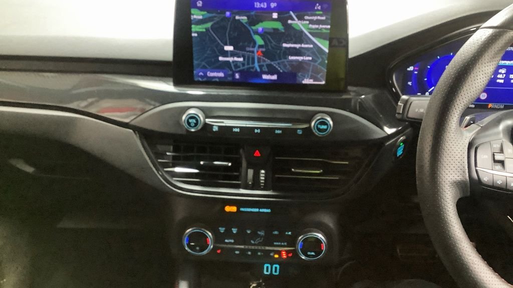 Used Ford Focus 2021 for sale - 77059629: Photo 8