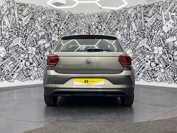 Used Volkswagen Polo 2018 for sale - 76250145: Photo 10