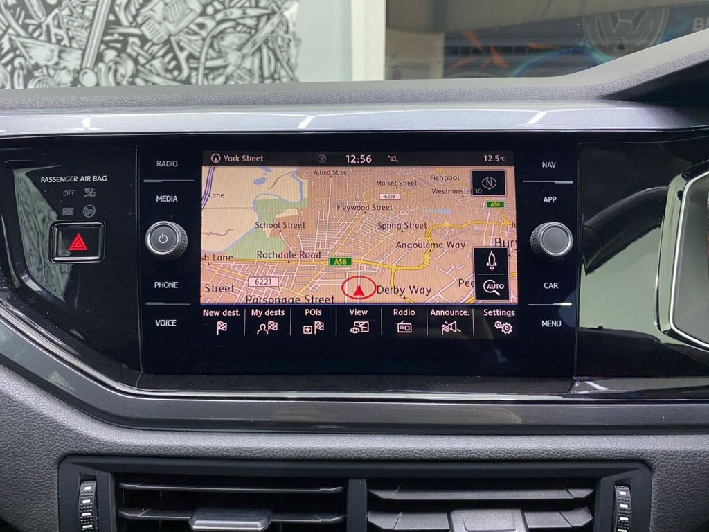 Used Volkswagen Polo 2018 for sale - 76250145: Photo 17